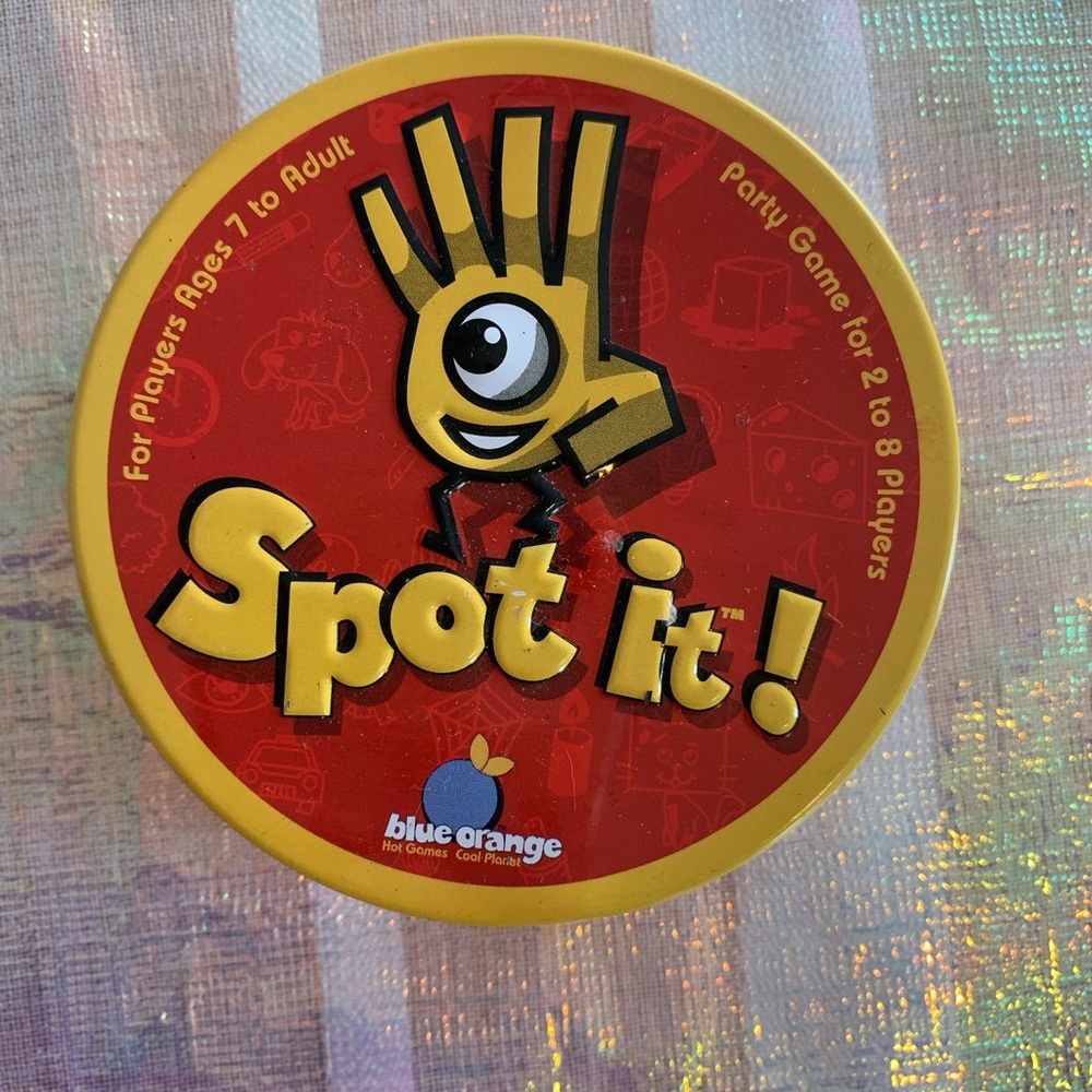 Spot It! New Family Party Matching Game Tin Travel Size